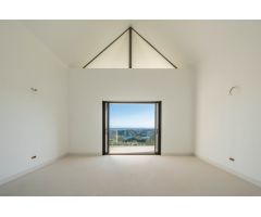 Villa en Venta en Coristanco, Málaga