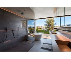 Villa en Venta en Marbella, Málaga