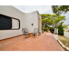 Chalet en Venta en Alfaz del Pí / LAlfàs Del Pi, Alicante