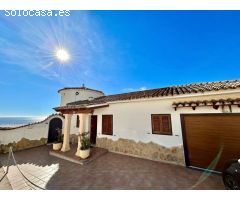 Villa de Lujo en Venta en Benissa, Alicante