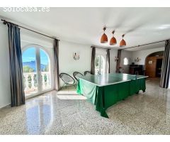 Villa de Lujo en Venta en Benissa, Alicante