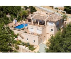 Chalet en Venta en Altea la Vella, Alicante