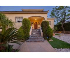 Chalet en Venta en Benidorm, Alicante