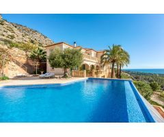 Chalet en Venta en Altea la Vella, Alicante