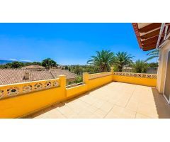 Chalet en Venta en Alfaz del Pí / LAlfàs Del Pi, Alicante