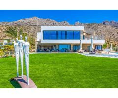 Chalet en Venta en Altea la Vella, Alicante
