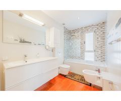 Chalet en Venta en Alfaz del Pí / LAlfàs Del Pi, Alicante