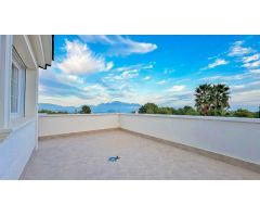 Chalet en Venta en Polop de la Marina, Alicante
