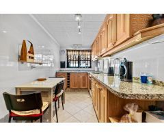 Chalet en Venta en Alfaz del Pí / LAlfàs Del Pi, Alicante