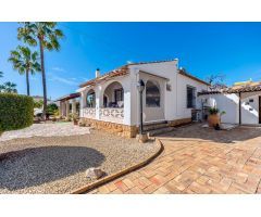 Chalet en Venta en Alfaz del Pí / LAlfàs Del Pi, Alicante
