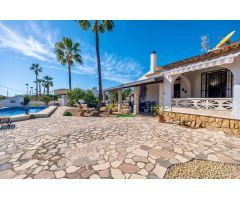 Chalet en Venta en Alfaz del Pí / LAlfàs Del Pi, Alicante