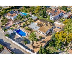 Chalet en Venta en Alfaz del Pí / LAlfàs Del Pi, Alicante
