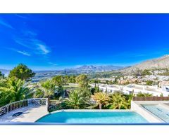 Chalet en Venta en Altea la Vella, Alicante