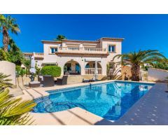 Chalet en Venta en Calpe / Calp, Alicante