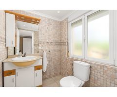 Chalet en Venta en Alfaz del Pí / LAlfàs Del Pi, Alicante