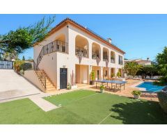 Chalet en Venta en Alfaz del Pí / LAlfàs Del Pi, Alicante