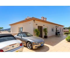 Chalet en Venta en Alfaz del Pí / LAlfàs Del Pi, Alicante