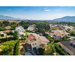 Chalet en Venta en la Nucia, Alicante