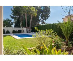 Chalet en Venta en la Nucia, Alicante