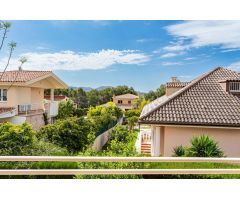 Chalet en Venta en la Nucia, Alicante