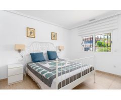 Chalet en Venta en Alfaz del Pí / LAlfàs Del Pi, Alicante