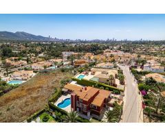 Chalet en Venta en Alfaz del Pí / LAlfàs Del Pi, Alicante