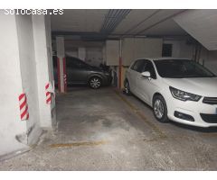 Garaje con capacidad para coche grande