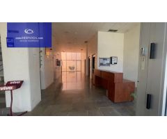 Se vende o alquila local totalmente diafano en Zona Franca