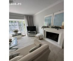 Exclusiva Villa de Lujo en Santi Petri, La Barrosa: Tu Refugio de Tranquilidad con Piscina y Jardín