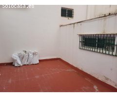 ¡Oportunidad de Inversión Única! Local Comercial en Venta con Gran Potencial de Transformación