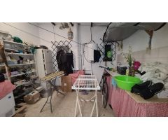 CHALET EN LA LAGUNA. PARCELA DE 280M2