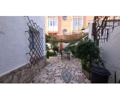 CHALET EN LA LAGUNA. PARCELA DE 280M2