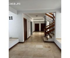 ???? ¡Tu nuevo hogar en el corazón de Chiclana de la Frontera!