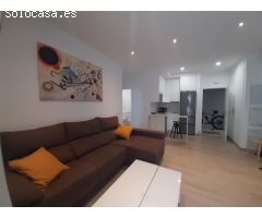 Encantador piso en el corazón del casco histórico de Cádiz, junto al Mercado de Abastos