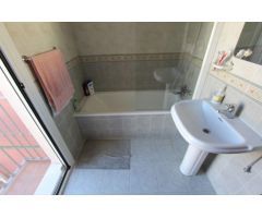 CHALET UNIFAMILIAR PAREADO  VIÑA MALAGA