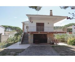 Chalet en Venta en lEscala, Girona