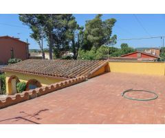Chalet en Venta en Viladamat, Girona