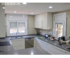 Chalet en Venta en Viladamat, Girona
