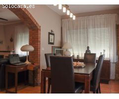 Chalet en Venta en Viladamat, Girona
