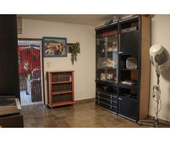 Chalet en Venta en Viladamat, Girona