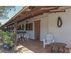 Chalet en Venta en Viladamat, Girona