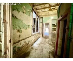 Edificio en Venta en Artes, Barcelona