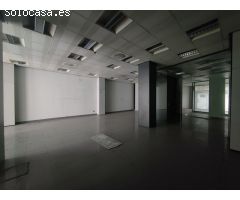 LOCAL COMERCIAL EN CALLE MARQUES DE LA HERMIDA 12 - ANTERIORMENTE  OFICINA CAIXA