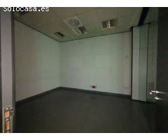 LOCAL COMERCIAL EN CALLE MARQUES DE LA HERMIDA 12 - ANTERIORMENTE  OFICINA CAIXA