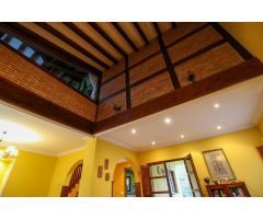 CHALET INDEPENDIENTE EN EL BONITO PUEBLO DE NOVALES