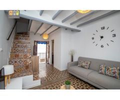 CASA BARBARA,CASCO ANTIGUO DE ALTEA TRES ALTURAS Y 1 DORMITORIO SOLO ALQUILER VACACIONAL JULIO/AGOST