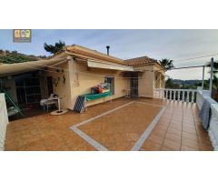 Casa con terreno en Venta en la Nucia, Alicante