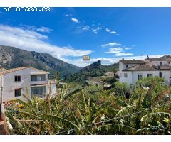 Encantadora casa de pueblo en Beniardá con vistas a la montaña