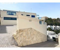 VILLA INDEPENDIENTE CON VISTAS A LA MONTAÑA EN ALTEA HILLS