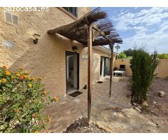ENCANTADOR CHALET EN SAN JUAN DE ALICANTE